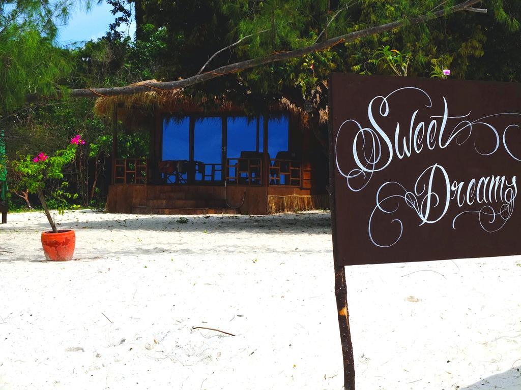 Sweet Dreams Samloem Hotel Koh Rong Sanloem Buitenkant foto